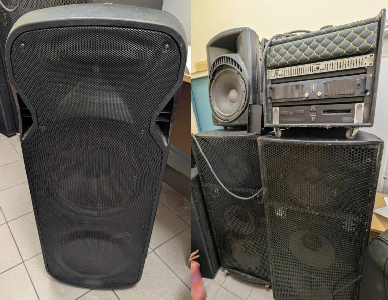 Αστυνομική επιχείρηση σε καταυλισμό στο Μενίδι – Κατασχέθηκαν ηχεία που έπαιζαν όλη νύχτα