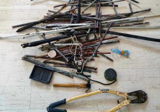 Έκλεβαν χαλκοσωλήνες από σπίτια στη Σαλαμίνα – Συνελήφθησαν 4 νεαροί