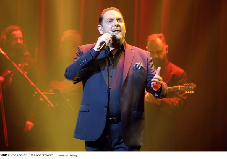 Στέλιος Διονυσίου: Παντρεύεται την Αγνή Καλουμένου και βαφτίζουν τα δίδυμα τους