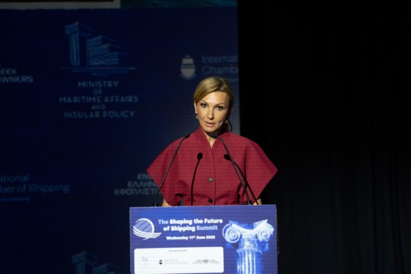 Μελίνα Τραυλού: Όχι σε αποφάσεις για τη ναυτιλία χωρίς τη ναυτιλία