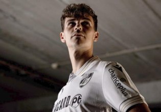 Παίρνει τον Φιλίπε Ρέλβας της Γκιμαράες η ΑΕΚ – κλείνει και τον Γιούρασεκ