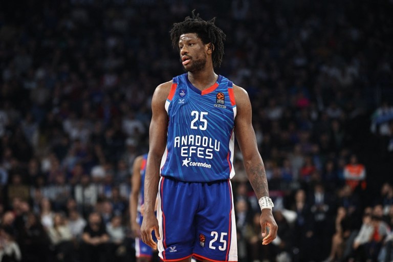 Το «all in» του Ολυμπιακού για τον Οτούρου και η περίπτωση Οντιάσε