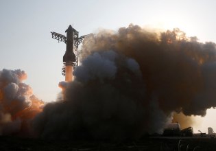 Η πρόεδρος του Μεξικού απειλεί να μηνύσει την SpaceX του Μασκ για ρύπανση από πυραυλικές εκτοξεύσεις στο Τέξας