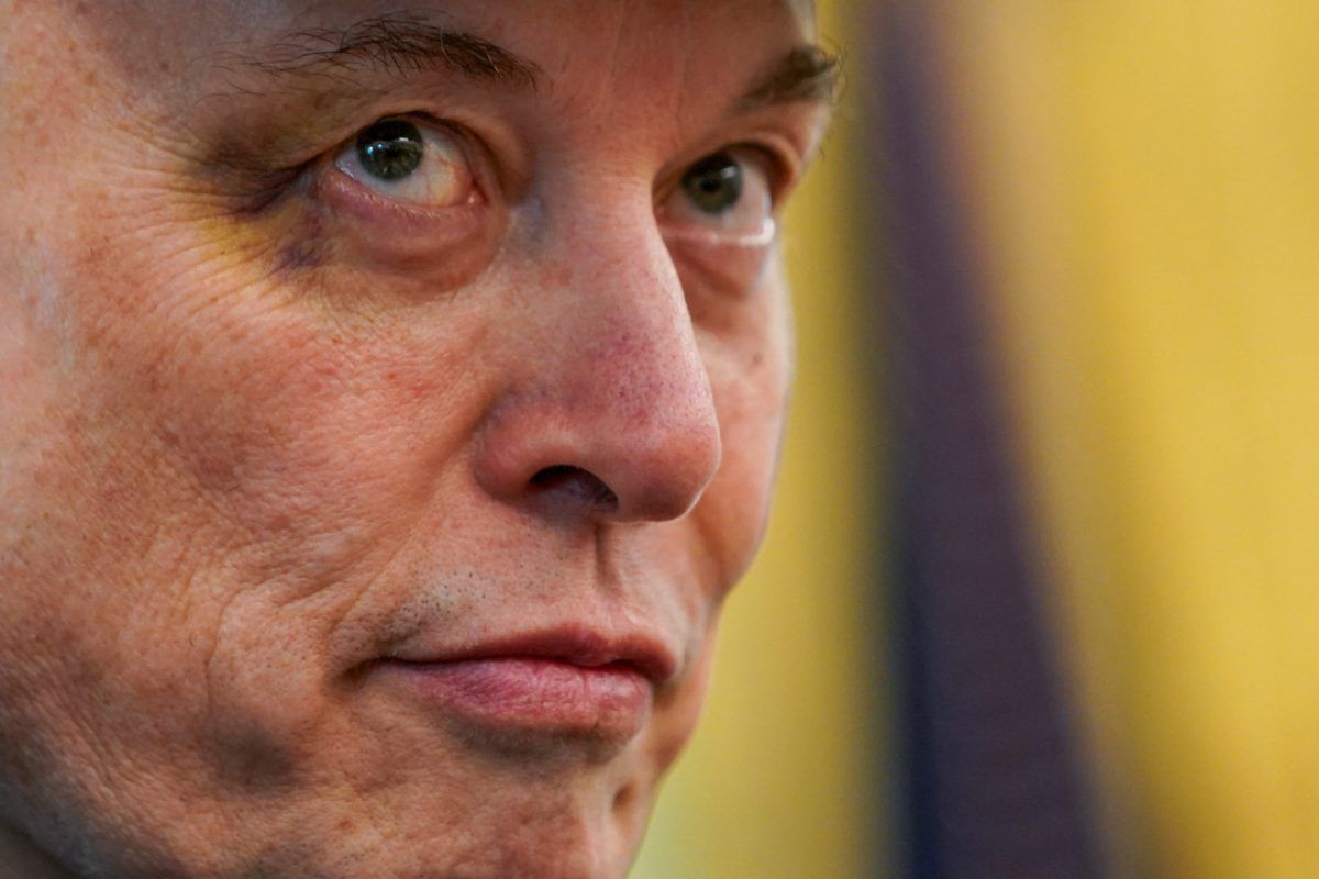 Έλον Μασκ: Μπορεί να τον απελάσει ο Τραμπ; Είναι όντως παράνομος;