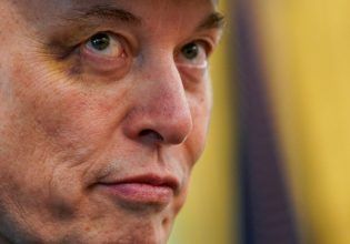 Έλον Μασκ: Μπορεί να τον απελάσει ο Τραμπ; Είναι όντως παράνομος;