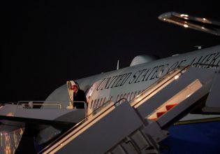 ΗΠΑ: Ο Τραμπ δείχνει «παραιτημένος» μετά τη συζήτηση που «δεν οδηγεί σε άμεση ειρήνη» στην Ουκρανία