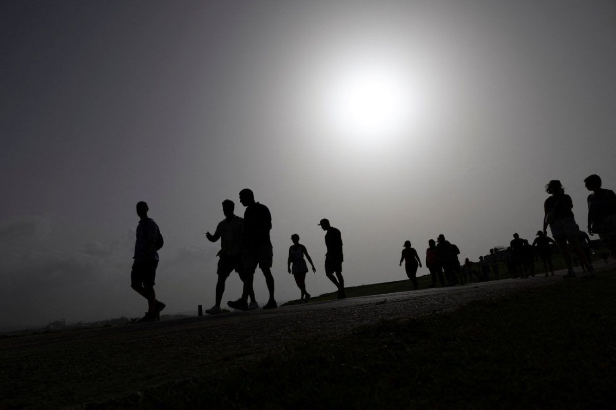 Αφρικανική σκόνη: «Νέφος Γκοτζίλα» έφτασε στην Καραϊβική, πάει και στις ΗΠΑ