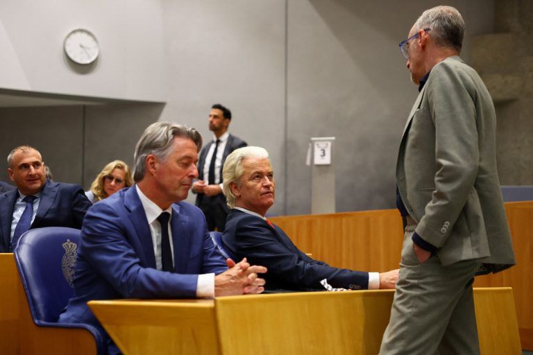 Ολλανδία: Πρόωρες εκλογές στις 29 Οκτωβρίου – Ανησυχία για τη δυναμική του Βίλντερς