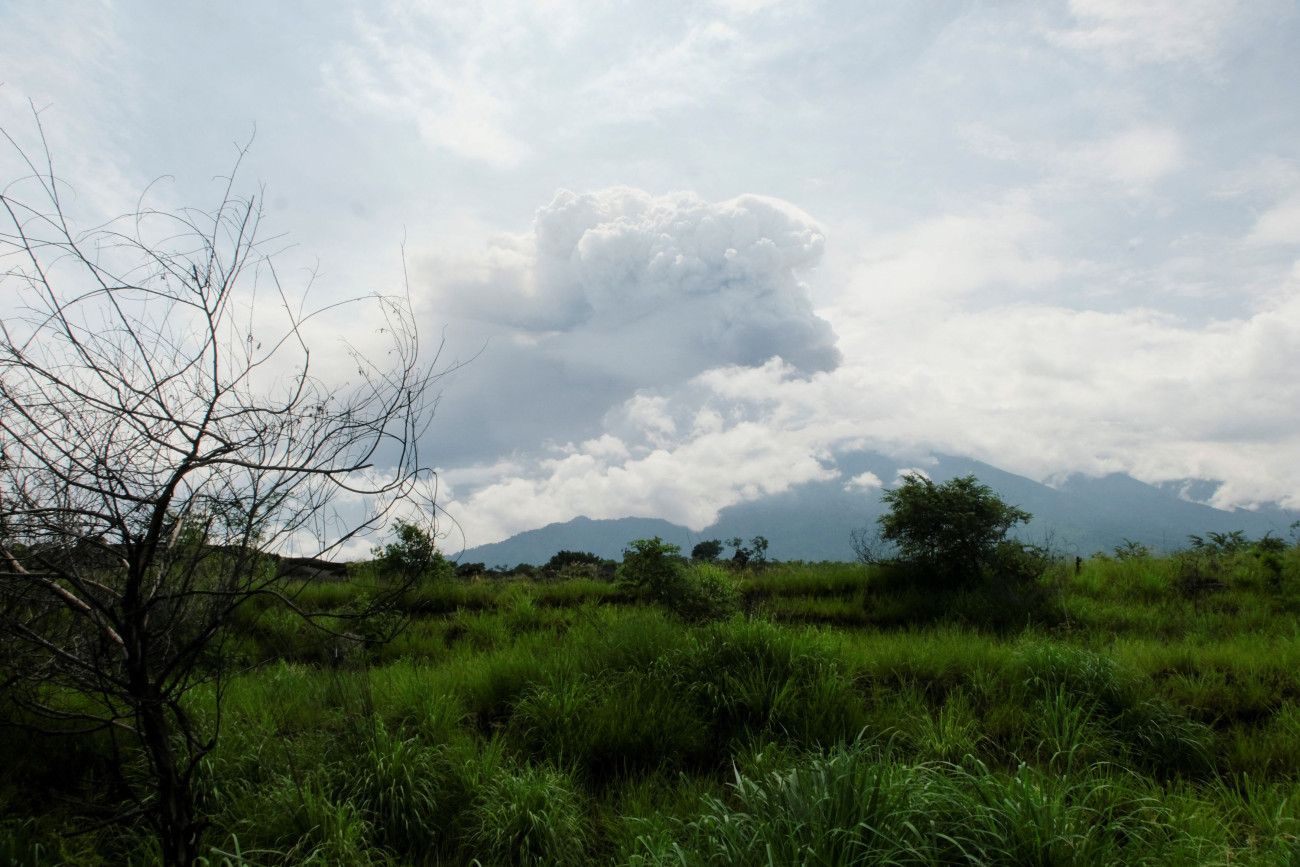 Εξερράγη το Φουέγκο στη Γουατεμάλα – Πάνω από 700 άνθρωποι απομακρύνθηκαν από τα σπίτια τους