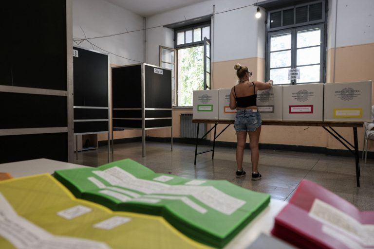 Άκυρα τα πέντε δημοψηφίσματα στην Ιταλία – Δεν ξεπέρασαν το απαιτούμενο ποσοστό ψήφων
