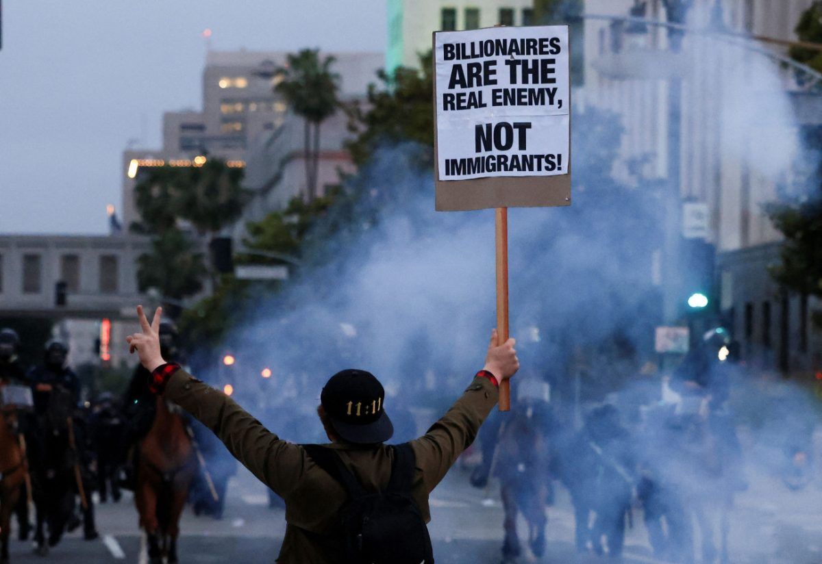 Λος Άντζελες: Εντείνονται οι διαδηλώσεις μετά την ανάπτυξη Εθνοφρουράς από τον Τραμπ