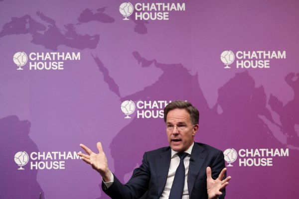 ΝΑΤΟ: «Όλοι ναι για το 5%»