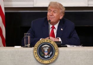 Οι φόροι και όχι οι δασμοί θα πλήξουν τις ΗΠΑ