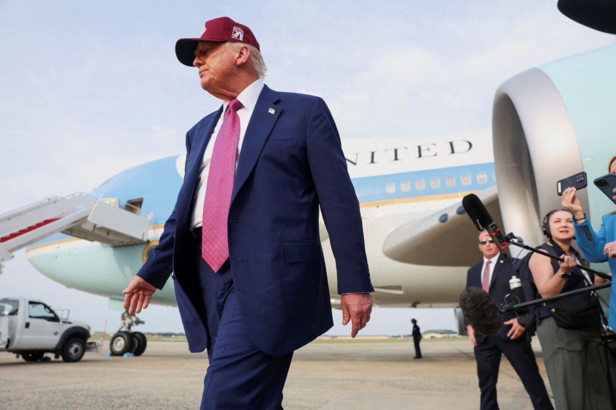 ΗΠΑ: Ο Ντόναλντ Τραμπ δηλώνει πως στο Λος Άντζελες έχει γίνει εισβολή «ξένων εχθρών»