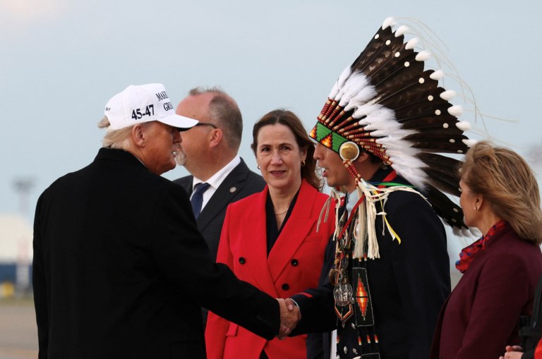 Καναδός ηγέτης των ιθαγενών μίλησε με τον Ντόναλντ Τραμπ – Αν τον άκουσε, θα φανεί στο μέλλον, είπε