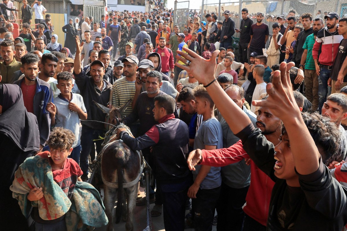 Το Ισραήλ συνεχίζει το αιματοκύλισμα στη Γάζα: 51 Παλαιστίνιοι σκοτώθηκαν ενώ περίμεναν ανθρωπιστική βοήθεια