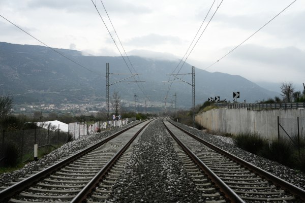 Hellenic Train: Kαπνοί σε τρένο που εκτελούσε το δρομολόγιο Εδεσσα – Θεσσαλονίκη