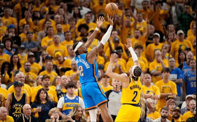 Πέισερς – Θάντερ 104-111: Θρίαμβος στην Ιντιάνα, με ηγέτη τον Γκίλτζιους-Αλεξάντερ (vid)