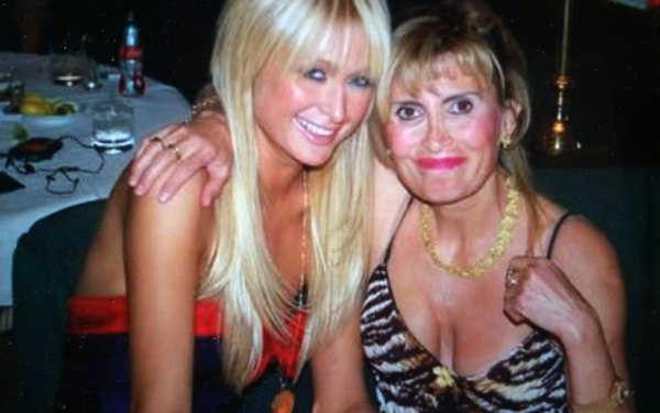 Διάσημη σκηνοθέτις του κινηματογράφου δολοφονήθηκε στο σπίτι της για ένα Rolex