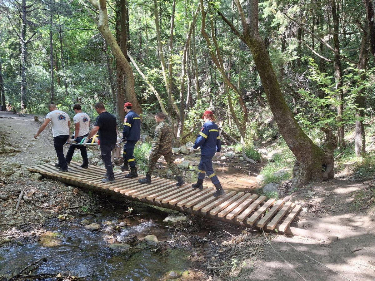 Τραγωδία στη Σάμο: Νεκρός 20χρονος Τούρκος στους καταρράκτες Καρλοβάσου – Είχε πάει με τη φίλη του για κολύμπι