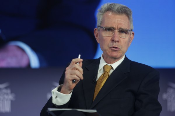 Τζέφρι Πάιατ: Ενεργειακός κόμβος η Ελλάδα