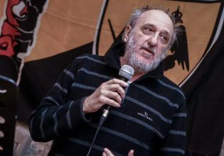 Ενός λεπτού σιγή στη μνήμη του Δημήτρη Χατζηχρήστου στον τελικό του Ολυμπιακού με την ΑΕΚ (vid)