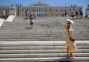 Καιρός: Η χειρότερη μέρα του καύσωνα με τον υδράργυρο να ξεπερνά τους 40 βαθμούς