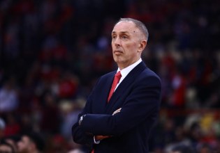 Έτοιμος να επιστρέψει στον Ερυθρό Αστέρα ο Τόμιτς (pic)