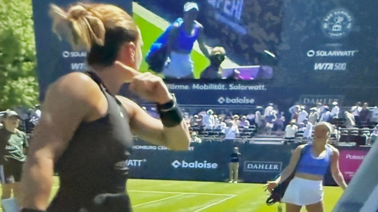 Χαμός με Σάκκαρη και Πουτίντσεβα: «Κανείς δεν σε συμπαθεί» (vid)