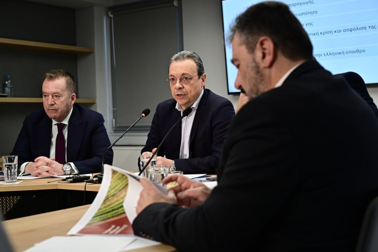 Προανακριτική ζητά ο ΣΥΡΙΖΑ για τον ΟΠΕΚΕΠΕ – ο κοριός, ο Βασίλης Κόκκαλης και η παραίτηση