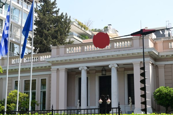 Πολιτικός καύσωνας για το Μαξίμου