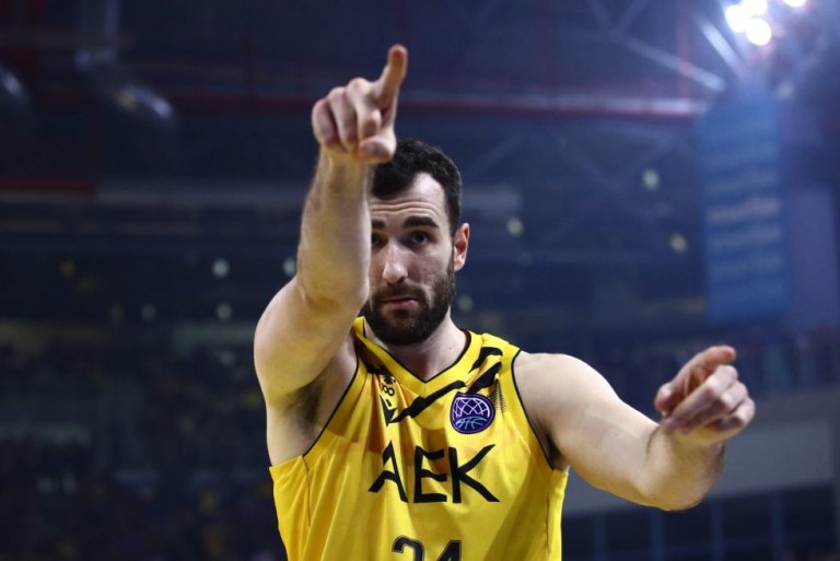 Κλείνει Κουζέλογλου ο Παναθηναϊκός