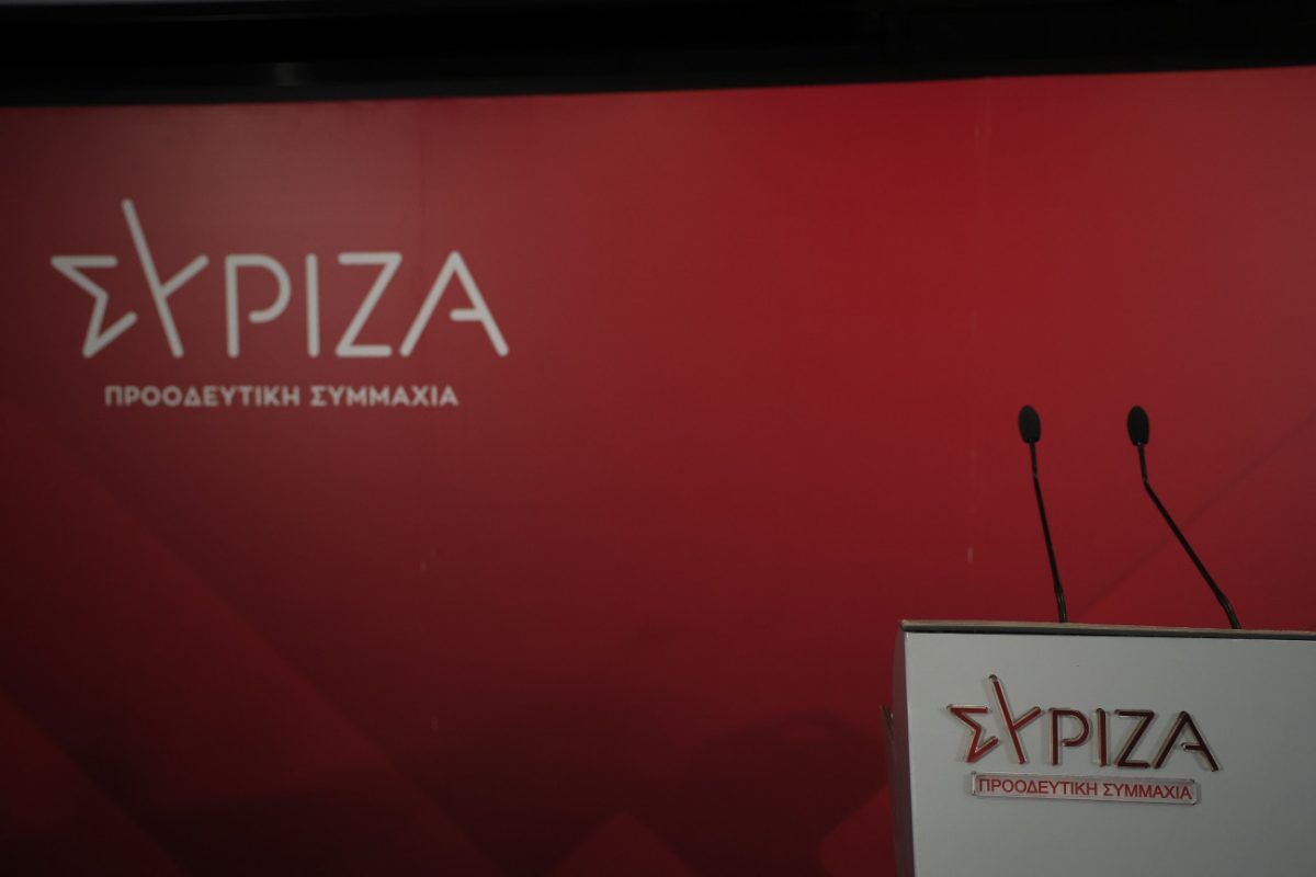 Κουνούν μαντήλι στο ΣΥΡΙΖΑ – Αποχώρησαν ακόμη τέσσερις πασοκογενείς