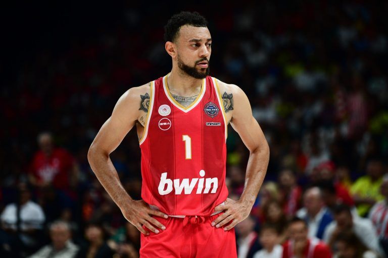 Τέλος από τον Ολυμπιακό ο Γκος – Το αντίο του Αμερικανού γκαρντ (pic)