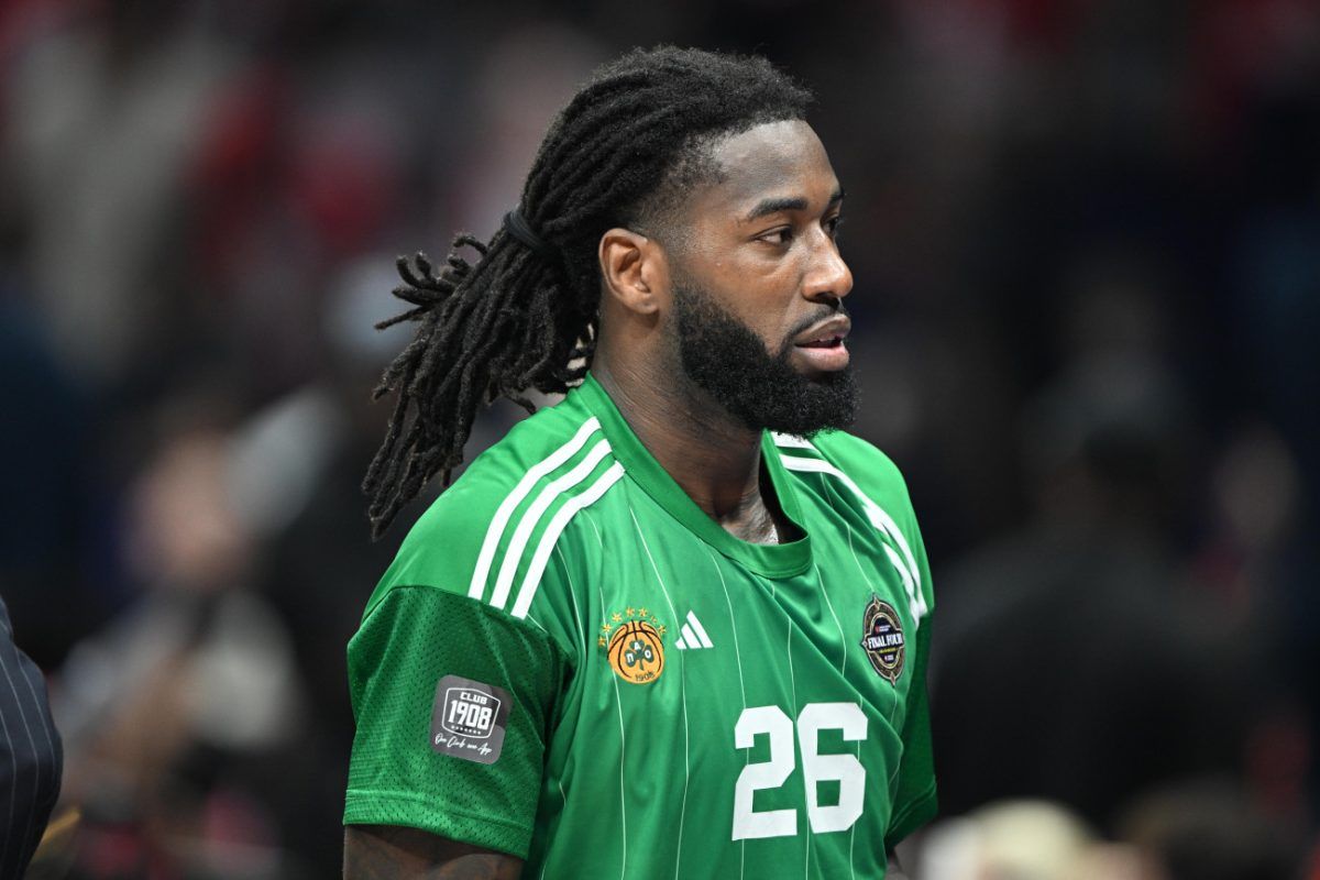 Χειρονομίες από τον Λεσόρ στον κόσμο του Ολυμπιακού (pic)