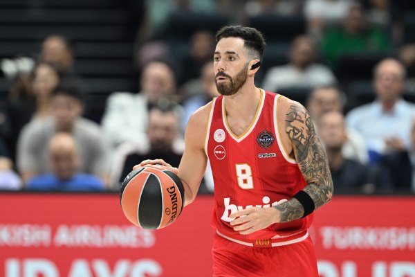 Πρόεδρος Βίρτους Μπολόνια: «Πήραμε Βιλντόζα, θέλουμε ακόμα ένα μεγάλο όνομα και έναν Ιταλό»