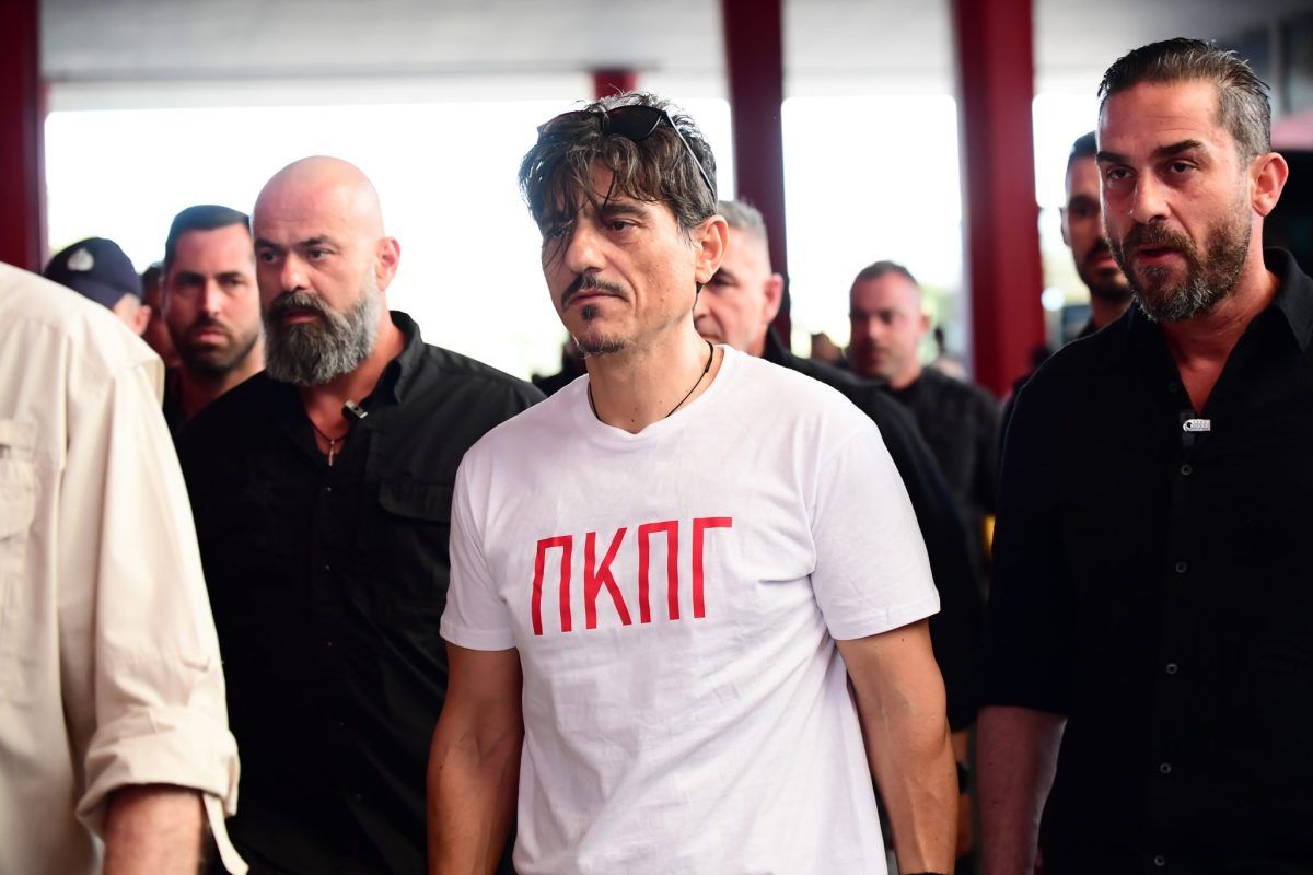 Ο Δημήτρης Γιαννακόπουλος αναζητείται στο πλαίσιο του αυτοφώρου