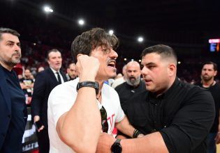 Στο ΑΤ Κηφισιάς αυτοβούλως ο Γιαννακόπουλος για να πάει στη συνάντηση στο υπουργείο