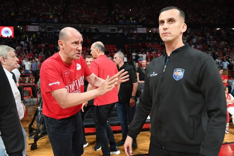 Αγγελόπουλοι για Αταμάν: «Να τον μαζέψουν»