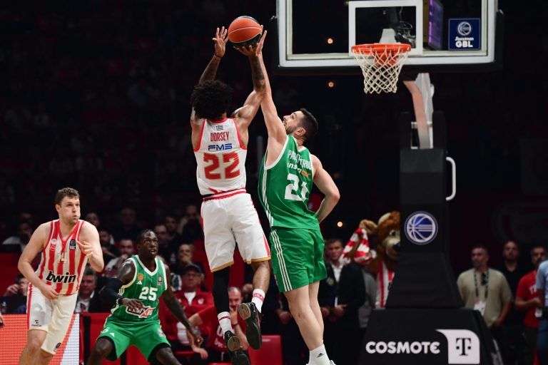 Ολυμπιακός – Παναθηναϊκός: «Ερυθρόλευκη» στέψη ή επιστροφή στο ΟΑΚΑ (vids)