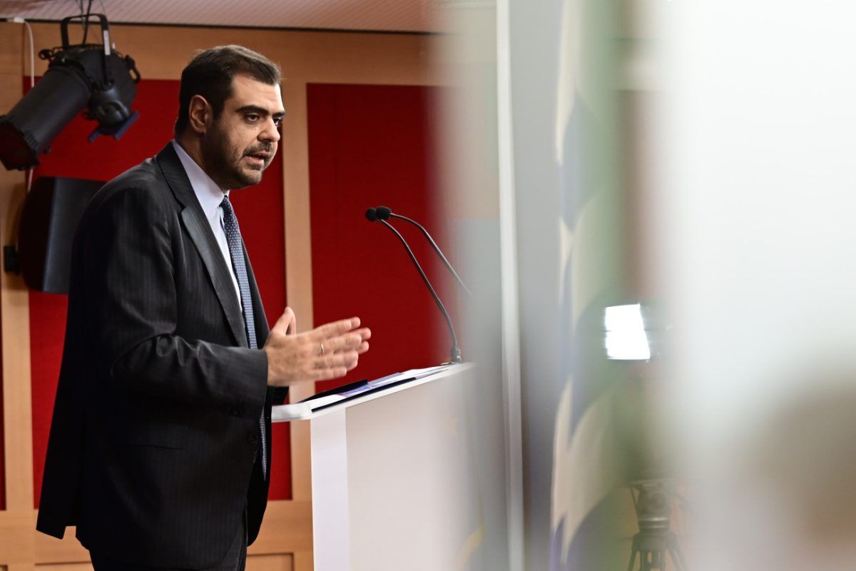 Κυβέρνηση ΝΔ στο mute για «κόμμα Σαμαρά» και με μπηχτές για Τσίπρα