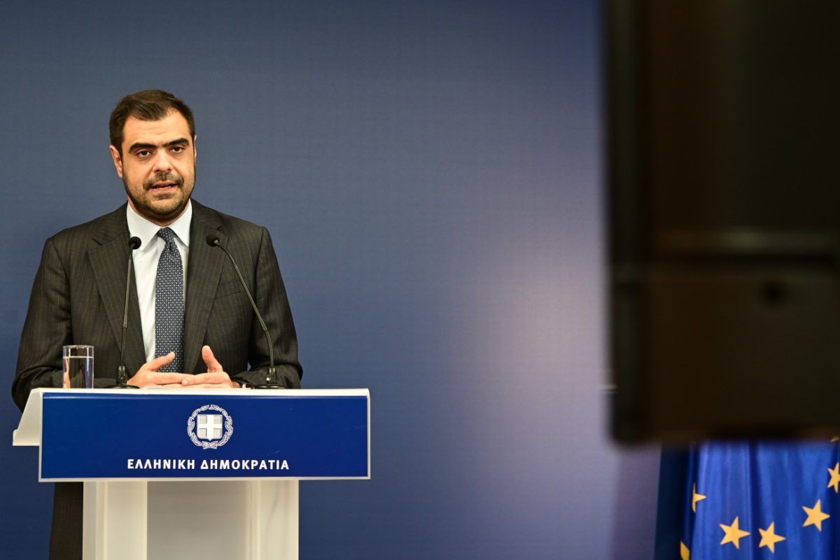 ΠΑΣΟΚ: Κακλαμάνης και συνταγματολόγοι άδειασαν τον Π. Μαρινάκη – Προβαίνει σε πρωτοφανές θεσμικό ατόπημα