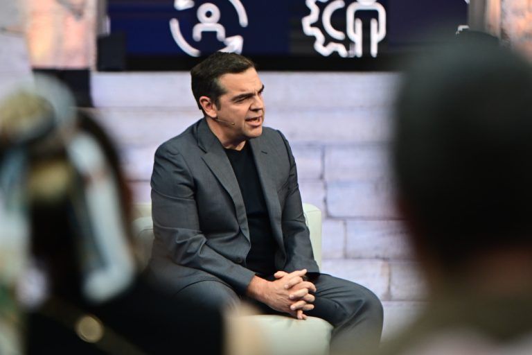 Τσίπρας, Φάμελλος και Κόρμπιν ομιλητές σε εκδήλωση της LEFT για την Ειρήνη στο ευρωκοινοβούλιο