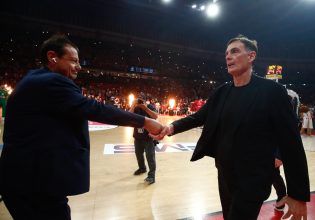 Η χειραψία του Μπαρτζώκα με τον Αταμάν πριν το τζάμπολ (vid)