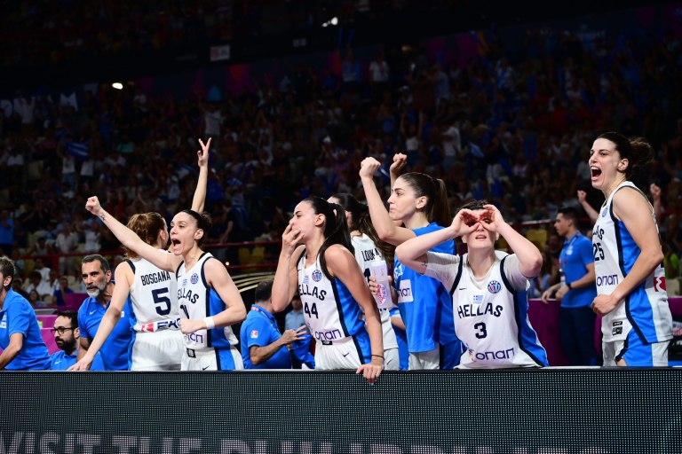 Η Αγγελική Νικολοπούλου αποχαιρέτησε την Εθνική Γυναικών (pic)