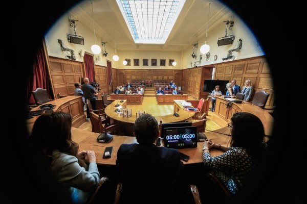 Προανακριτική: Εξέλεξε μονοκομματικό προεδρείο με πρόεδρο τον Στ. Κελέτση