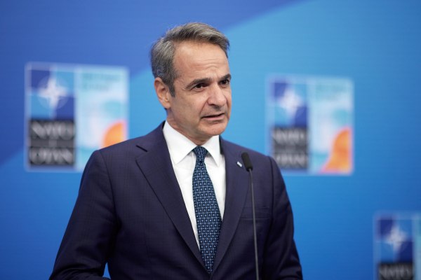 Συνάντηση Μητσοτάκη – Ερντογάν στο περιθώριο της Συνόδου του ΝΑΤΟ