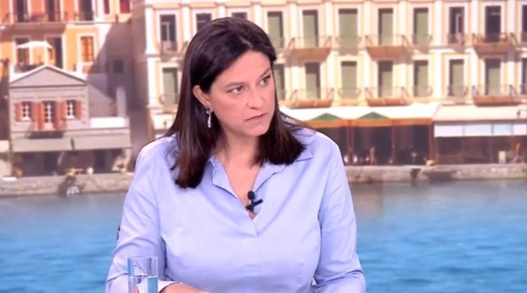 Κεραμέως: Επεκτείνεται σε ακόμη 350.000 εργαζόμενους η ψηφιακή κάρτα εργασίας