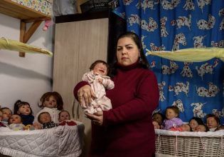 Συνταγή: Σάντουιτς με ομελέτα, λαχανικά και παρμεζάνα