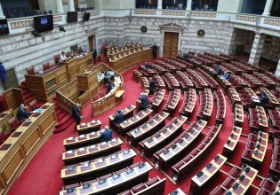 Στη Βουλή η δικογραφία για τον ΟΠΕΚΕΠΕ και τους Βορίδη-Αυγενάκη – Το βράδυ στη διάθεση των βουλευτών